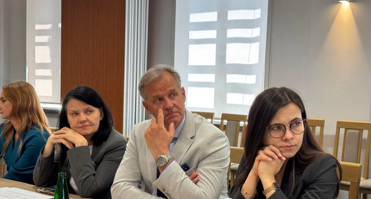 Na zdjęciu, od lewej: Anna Choszcz-Sendrowska, Katarzyna Kacperczyk, Marek Tomków, Karolina Tondel. nFoto: Małgorzata Hnat/PolitykaZdrowotna.com