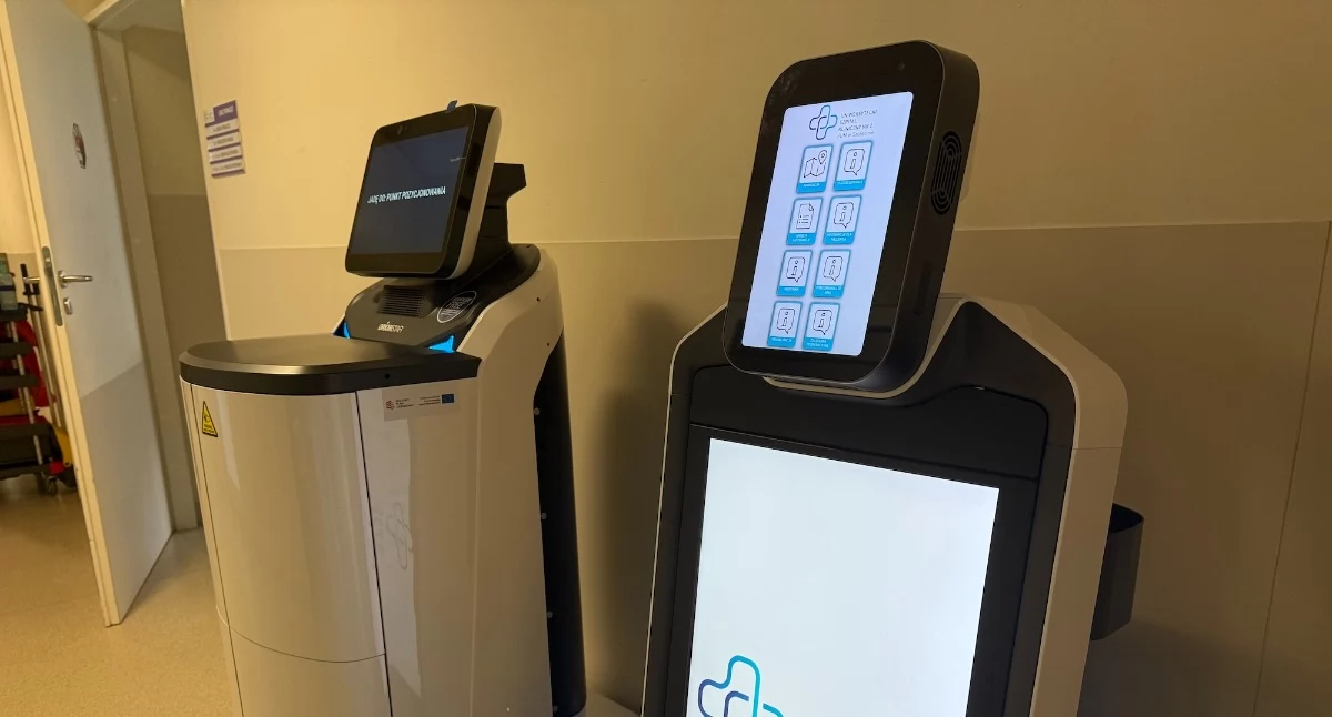 Roboty pielęgniarskie. Foto. Uniwersytecki Szpital Kliniczny nr 2 PUM w Szczecinie