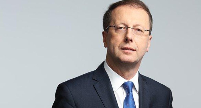 Prof. Tomasz Hryniewiecki - Konsultant Krajowy w dziedzinie Kardiologii oraz pełnomocnik ministra zdrowia ds. Narodowego Programu Chorób Układu Krążenia na lata 2022-2032