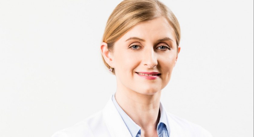 dr Anna Dołaszyńska-Żółkiewska
