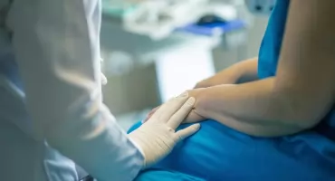 Przełom w opiece nad pacjentami onkologicznymi: pierwsza ogólnopolska sieć wolontariatu już działa