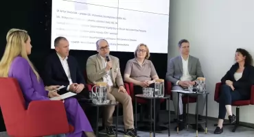 Lekarze radzą, jak pacjent ma się przygotować do wizyty. Jest specjalny poradnik [DO POBRANIA]
