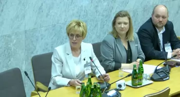Fenyloketonuria w Sejmie. Prof. Maria Giżewska: dieta ratuje życie, ale dla chorych bywa bardzo trudna