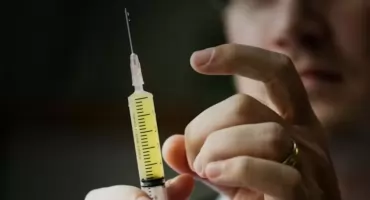 Sztuczna inteligencja stworzyła „fundamentalnie nowy” typ szczepionki przeciw koronawirusom