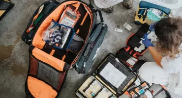 Kary za nieuzasadnione wezwanie karetki? Ministerstwo Zdrowia odpowiada na petycję 