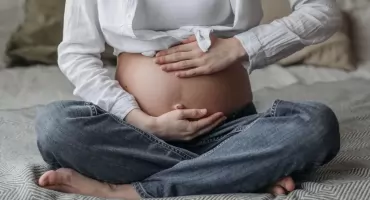 Liczba porodówek w Polsce nadal spada. NFZ uruchomił pierwszy interwencyjny punkt położniczy