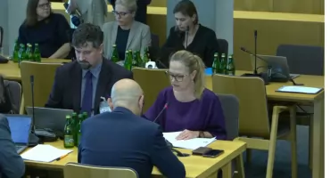 Ministerstwo Zdrowia chce pozyskiwać szczegółowe dane o zatrudnieniu i wynagrodzeniach personelu medycznego