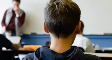 Edukacja zdrowotna w szkołach od nowego roku. Uniwersytet Medyczny we Wrocławiu wyszkolił pierwszych nauczycieli