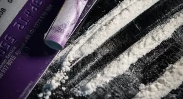 ONZ alarmuje: rekordowa liczba osób zażywa narkotyki. Nowe substancje są coraz bardziej niebezpieczne