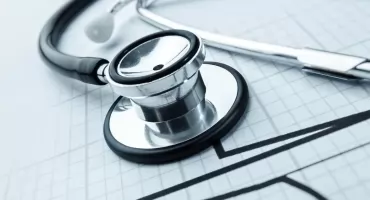 Centralna e-rejestracja NFZ od 1 lipca 2026 – mammografia, HPV HR i kardiolog tylko przez system. Kolejni specjaliści od sierpnia
