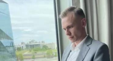 Ma tylko 35 lat. Najmłodszy profesor, lekarz specjalista chirurgii plastycznej w Polsce
