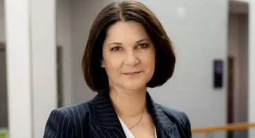 Choroby neurologiczne dotykają milionów Polaków. Prof. Halina Sienkiewicz-Jarosz mówi, jak je wcześniej wykrywać