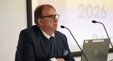Studiują farmację i po kilku latach ją rzucają. „Rynek nie gwarantuje im zatrudnienia”