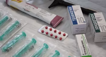 Mniej drukowania dokumentów o lekach. Ministerstwo Zdrowia zmienia zasady przekazywania informacji farmaceutycznych
